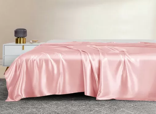 The 6 Most Luxurious Silk Bed Sheets Online 2022